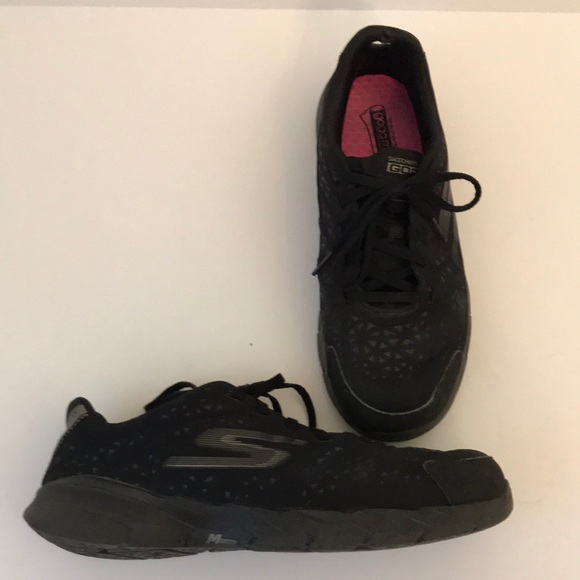 skechers cross trainers
